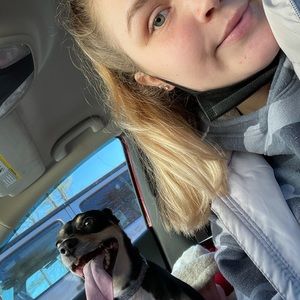 Meet your Posher, Vanessa